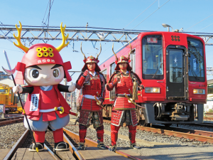 真田幸村をイメージした列車が見参