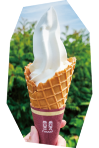 リビング和歌山6月4日号「オリジナリティーあふれる、ここだけの味わい 自家製ソフトクリーム_大豆畑」