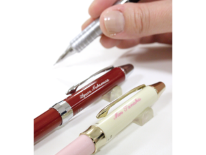 Pentel ネーム入りボールペン Living和歌山