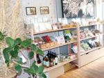 植物由来のオーガニック食品と植物の専門店<br/>カフェでビーガンやグルテンフリー料理も