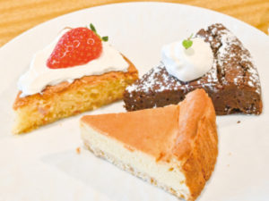 ひいのの自家製のケーキ