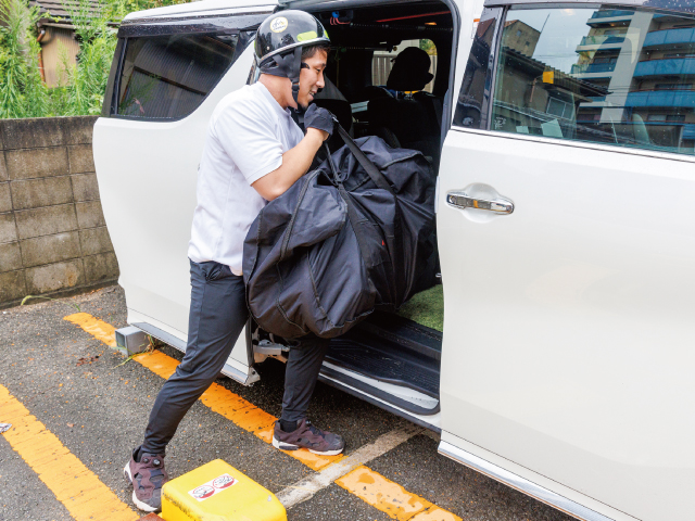 車に積み込みます(軽自動車でもスペースがあれば可)