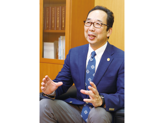 運動と食事で認知症予防<br/>産官学で和歌山モデル構築を目指す<br/>和歌山大学・本山学長のチームが研究をスタート