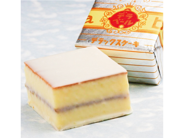 デラックスケーキ