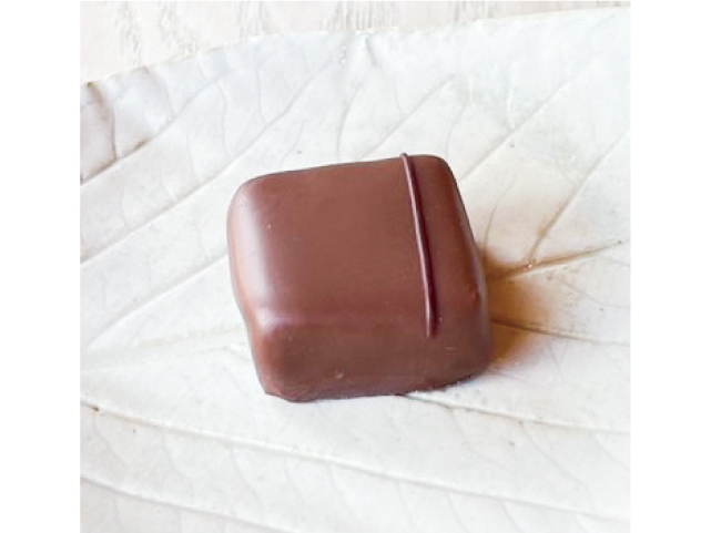 ボンボンショコラ「カカオ醤」